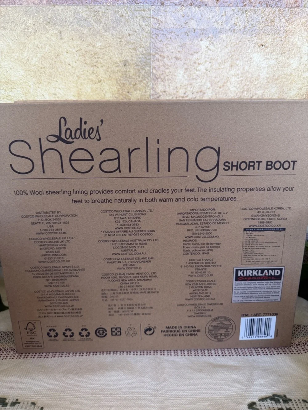 NEW Kirkland Signature Women’s Shearling Fur Grey Winter Short Boots, Size 6